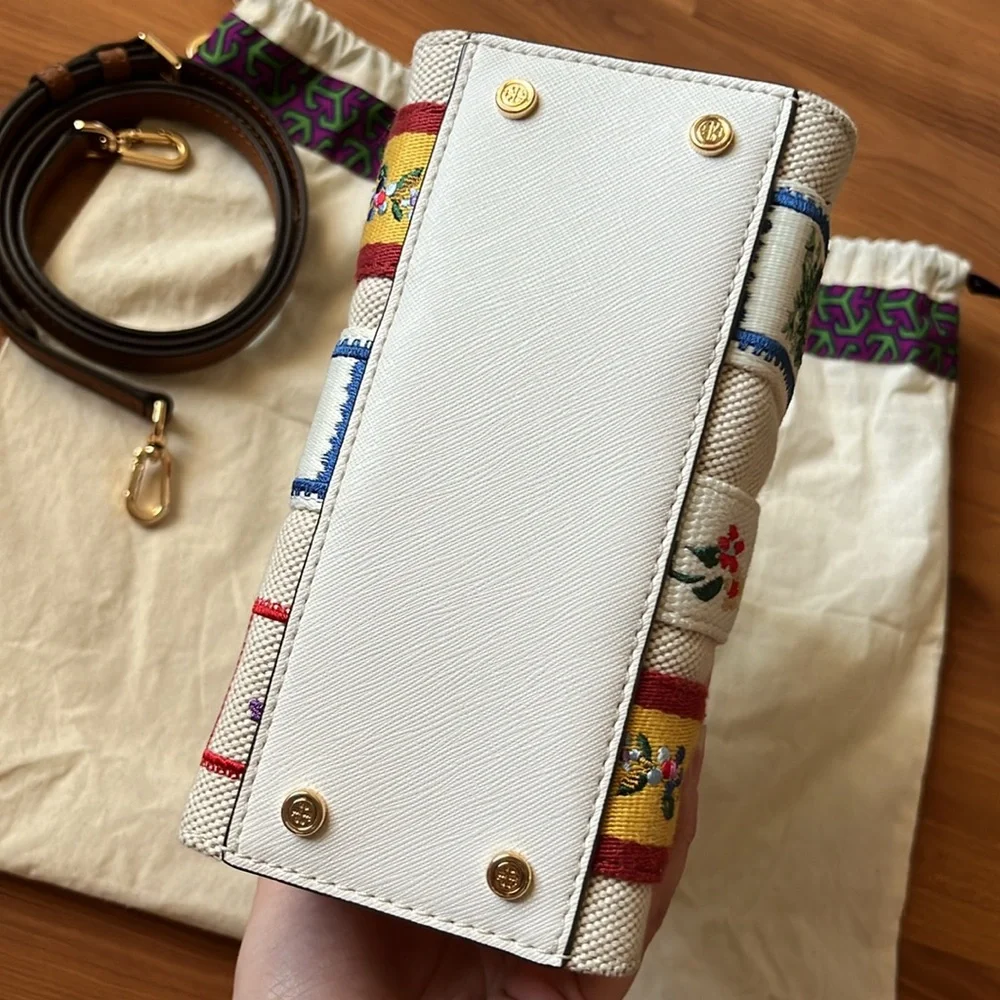 Tory Burch Emerson Satchel - Picture 4 of 11